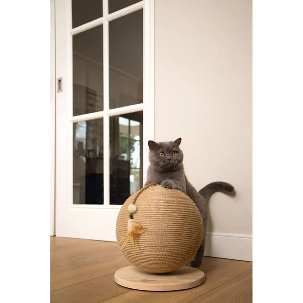 Designed by Lotte Kratzball Balty