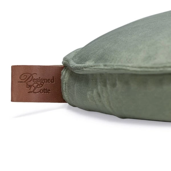 Designed by Lotte Kratzsäule Yenna grün 41x41x70cm